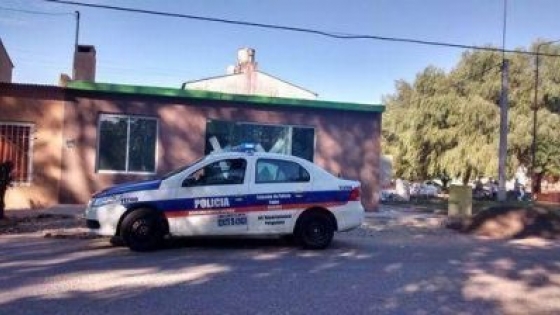 Rojas recuerda los números de emergencia y el contacto de la Comisaría de la Mujer