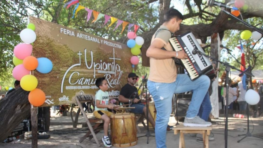 Emotivo y multitudinario festejo en Upianita