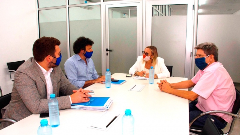 La provincia trabaja con Nación para que los entrerrianos accedan a alimentos saludables