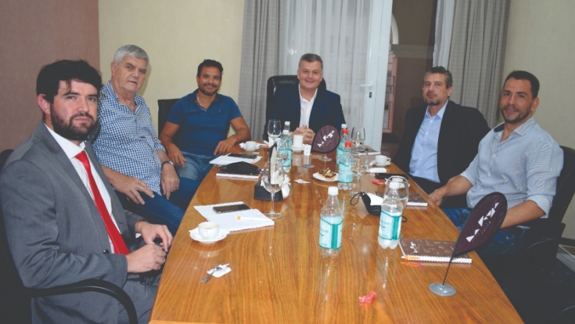 Brunello participó de una reunión del Ente Norte Turismo