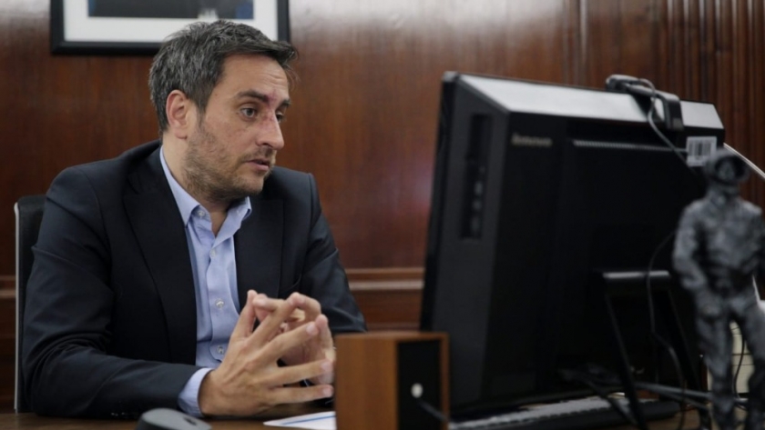 Cabandié: “Para lograr la transición ecológica, debemos concebir que las personas estamos adentro y somos parte del ambiente”
