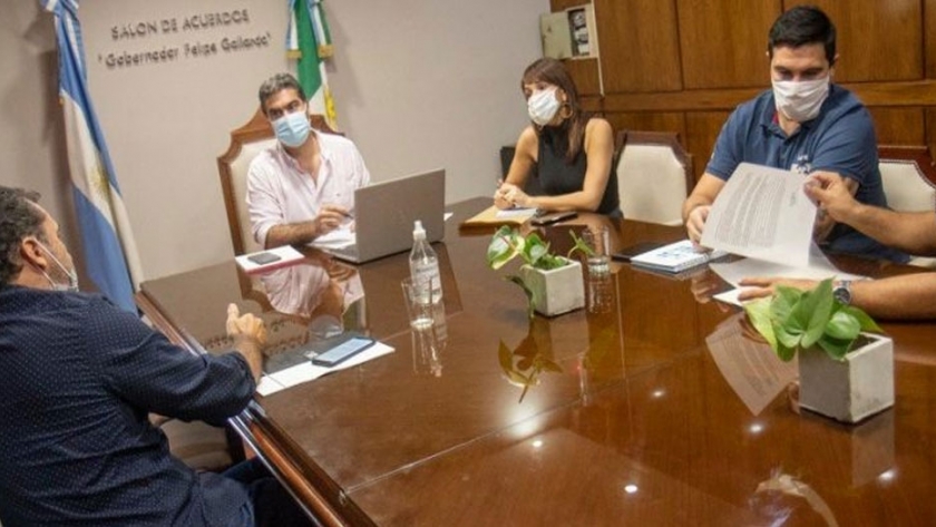 El gobernador recibió a empresas organizadoras de eventos para atender demandas durante el aislamiento