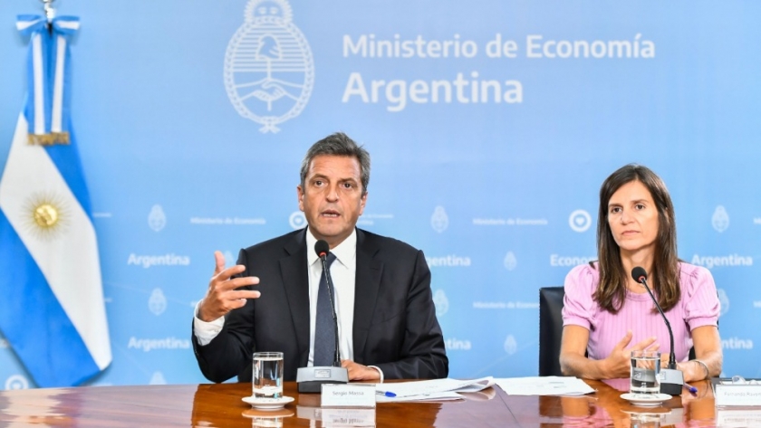 Massa y Raverta anunciaron la incorporación de 900 mil niñas y niños a las asignaciones familiares