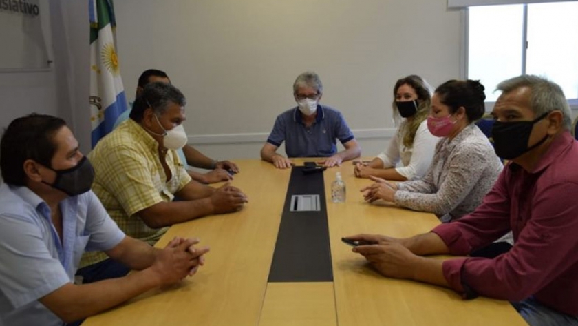 El Gobierno Provincial garantiza el abastecimiento de madera a las empresas Unitán e Indunor
