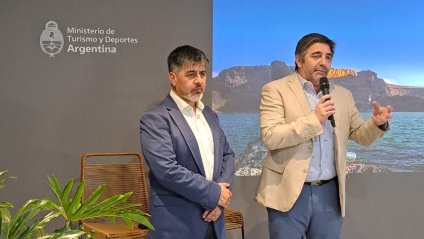 Santa Cruz presentó su propuesta de planificación Turística Regional en la FIT