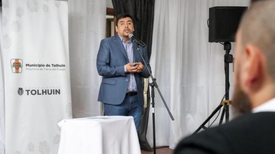 Empleo local en Tolhuin: obras, madera y termas
