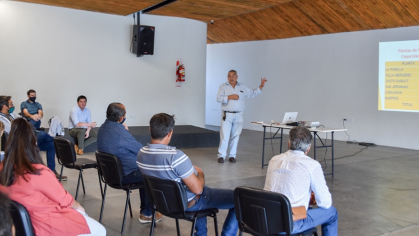Articulan acciones para potenciar la cadena de valor de la carne en la provincia