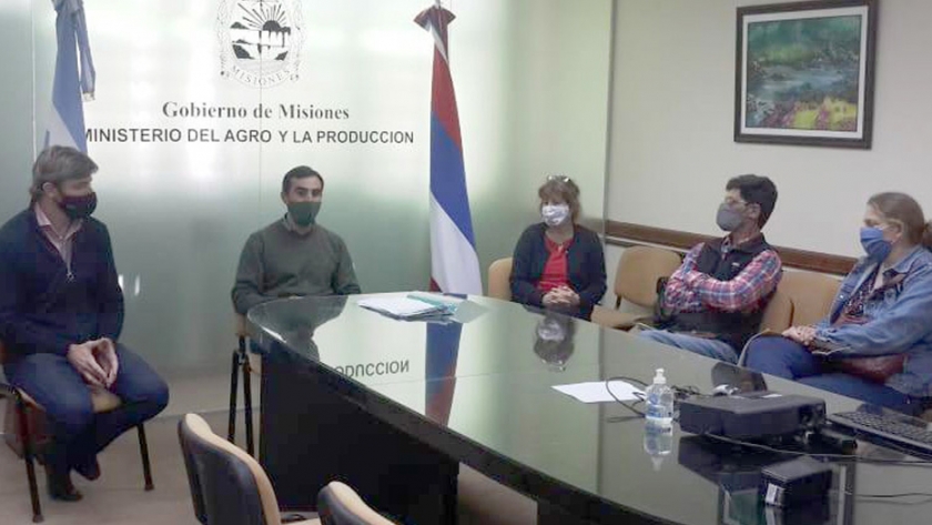Se firmaron convenios para la entrega de créditos con destino a la compra de ovinos y caprinos