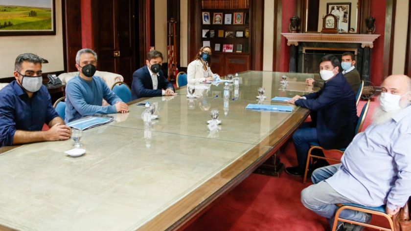 La Provincia firmó un convenio con la Nación para el desarrollo de la Economía Popular