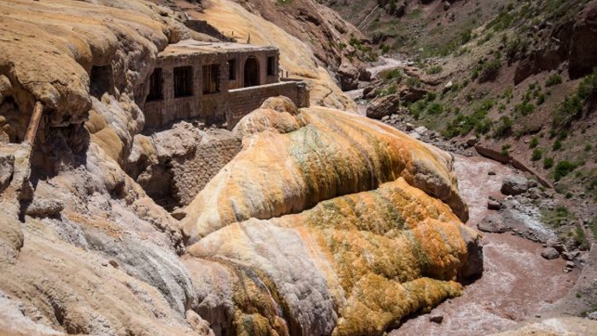 Puente del Inca: las primeras tareas de remodelación comenzarán con el ordenamiento del espacio 