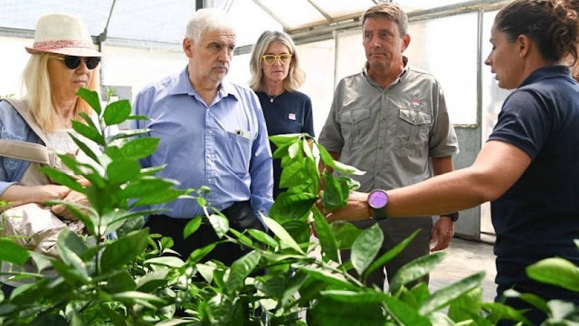 Fernando Vilella visitó el INTA San Pedro