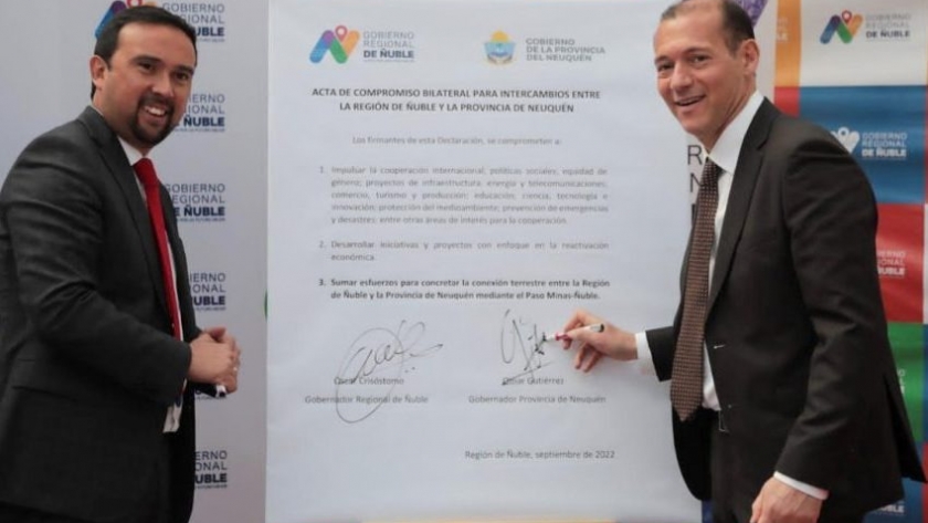 Homenaje a efectivos policiales caídos en servicio