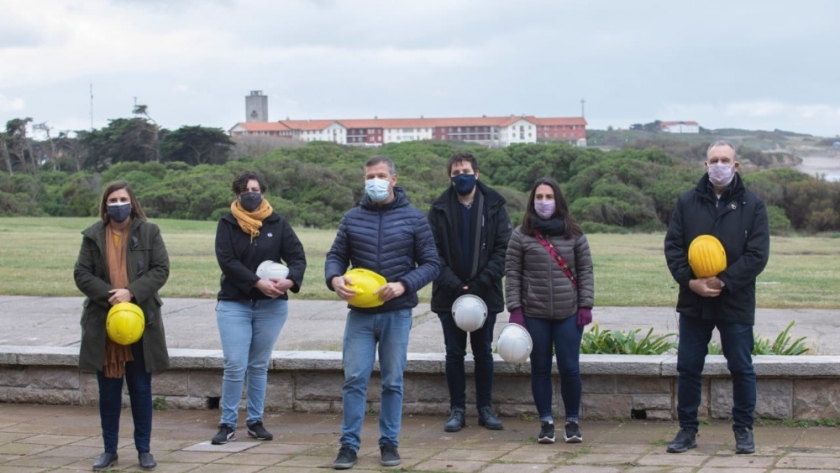 Albergucci recorrió las obras en la Unidad Turística Chapadmalal