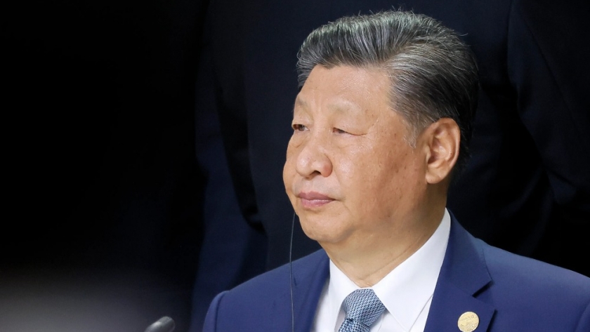 China restringe minerales críticos y sacude la logística global del sector automotriz