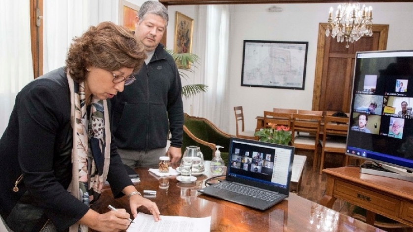 Río Negro lanzó un paquete de medidas fiscales para aliviar a la producción y el comercio