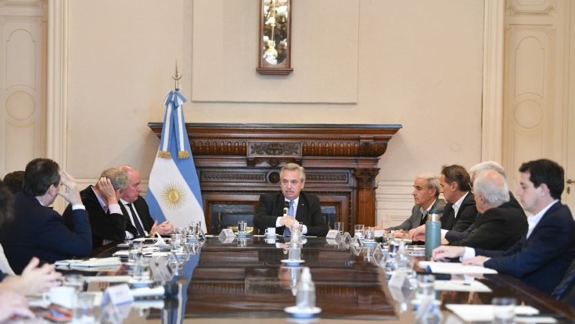 El Presidente analizó junto al gabinete el incremento en el trabajo registrado, que alcanzó a las 12,6 millones de personas