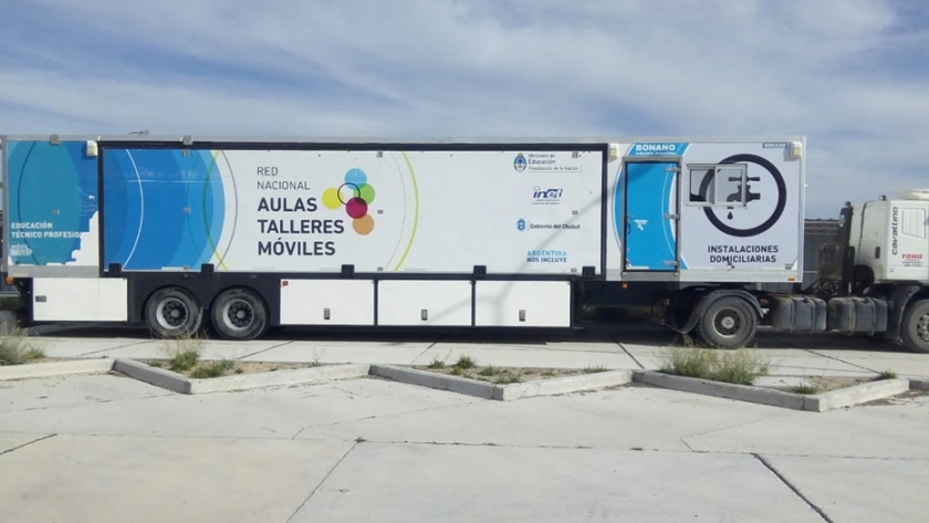 Turismo y Educación firmaron acuerdo para capacitaciones en toda la provincia