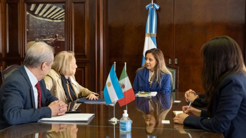 Royon recibió a la Embajadora de México en la Argentina