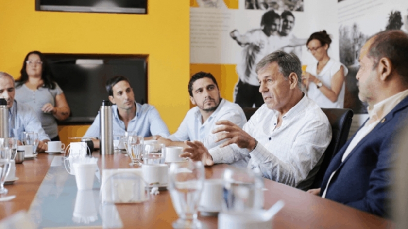 Jatón recibió al sector de empresarios hoteleros gastronómicos