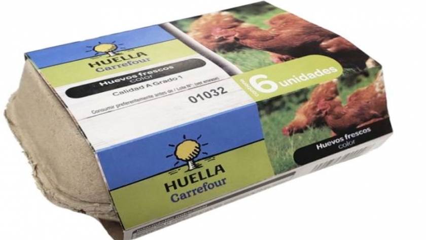 Carrefour ofrece huevos de gallinas libres de jaula