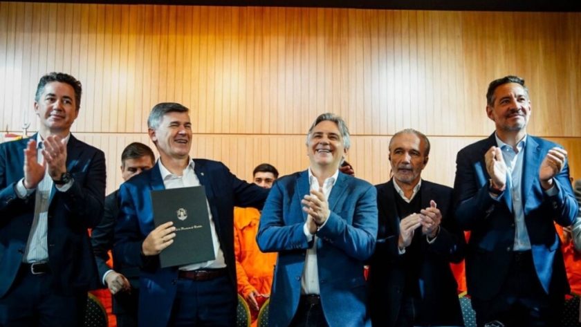Llaryora y Passerini lanzan millonaria obra de sistematización vial e hidráulica en el Camino San Antonio