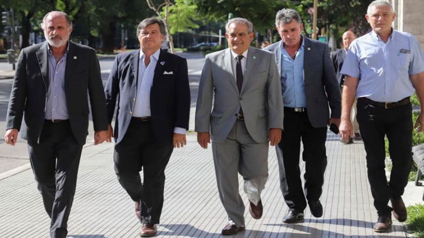 La Mesa de Enlace pidió que el Gobierno no tome medidas que atenten contra la competitividad
