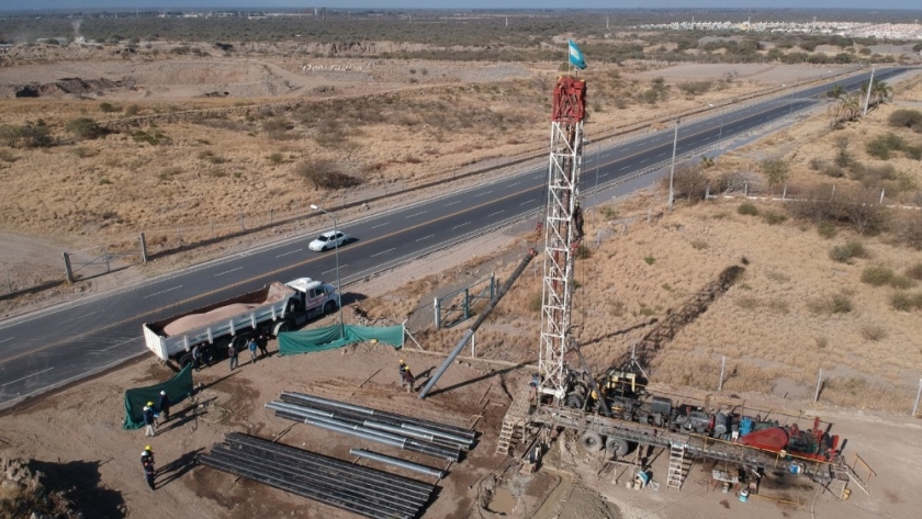 Nueva perforación de agua potable para abastecer a Capital