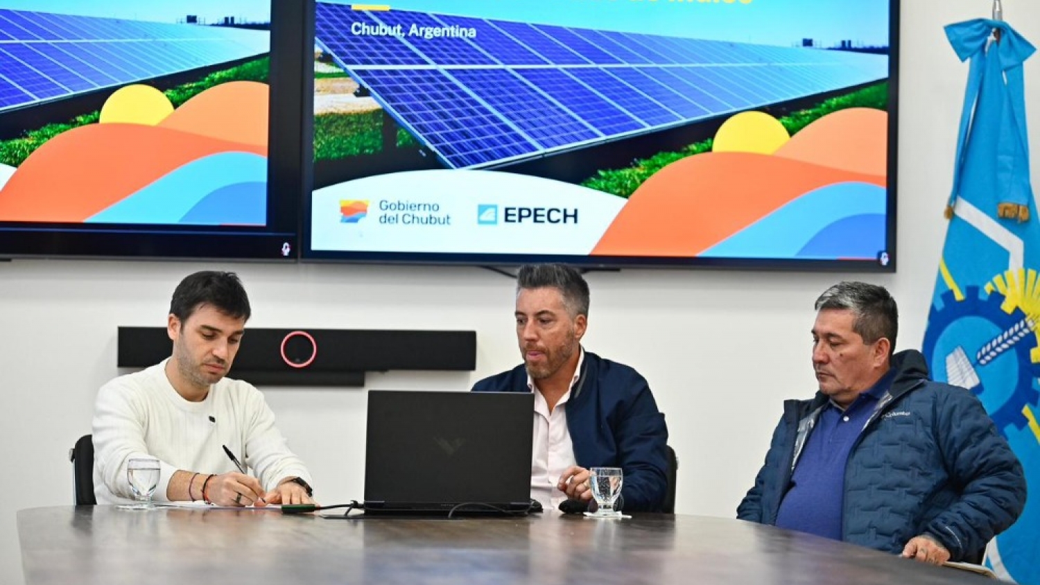 Chubut construirá un parque solar y dejará el gasoil