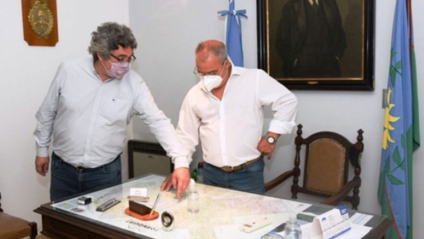 El ministro Rodríguez anunció obras de mejora de caminos rurales para el municipio de Tornquist