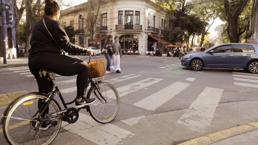 La calle Thames fue elegida entre las 10 “más cool” del mundo por su combinación de elegancia y vanguardia