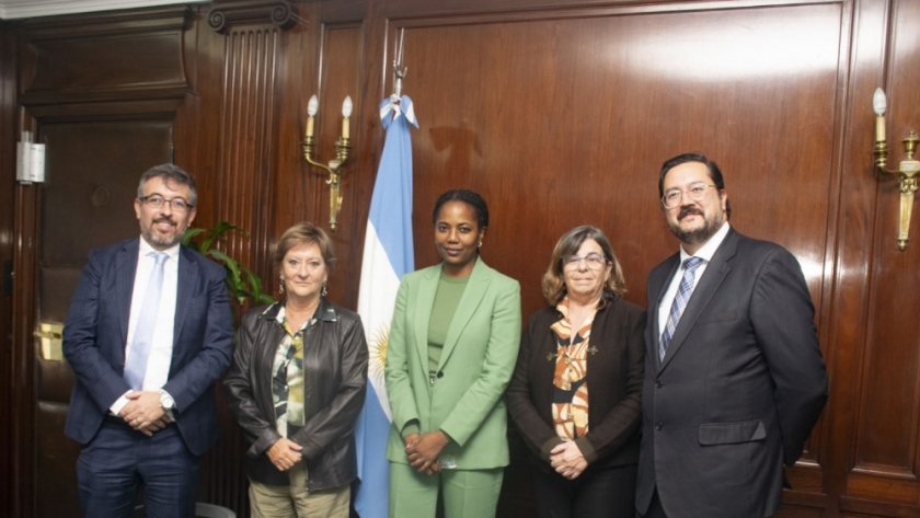 Ambiente Nación recibió a representantes del Banco de Desarrollo de América Latina y el Caribe