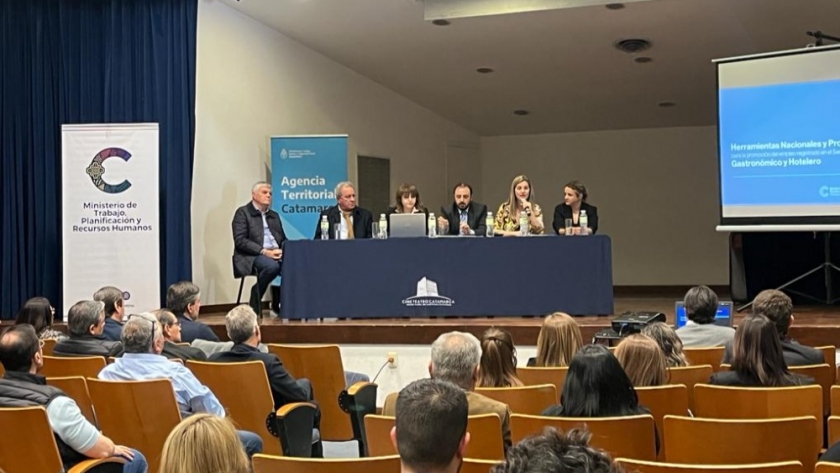 Presentación de herramientas para la promoción del empleo en el sector Gastronómico y Turístico