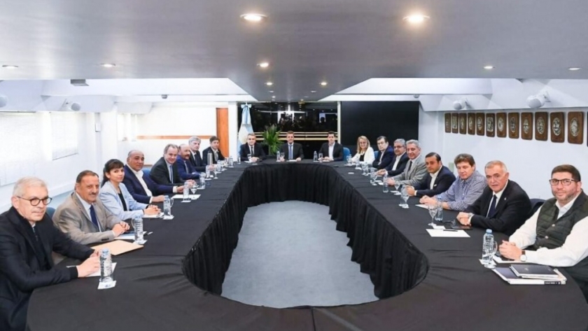 “Los Gobernadores reafirmamos el objetivo de un país de esperanza y de no de ajuste y represión” asintió el gobernador Gustavo Melella