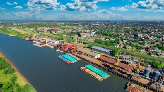 Puerto de Barranqueras: simulacro ambiental y nueva inversión en maquinaria para fortalecer la logística del Chaco