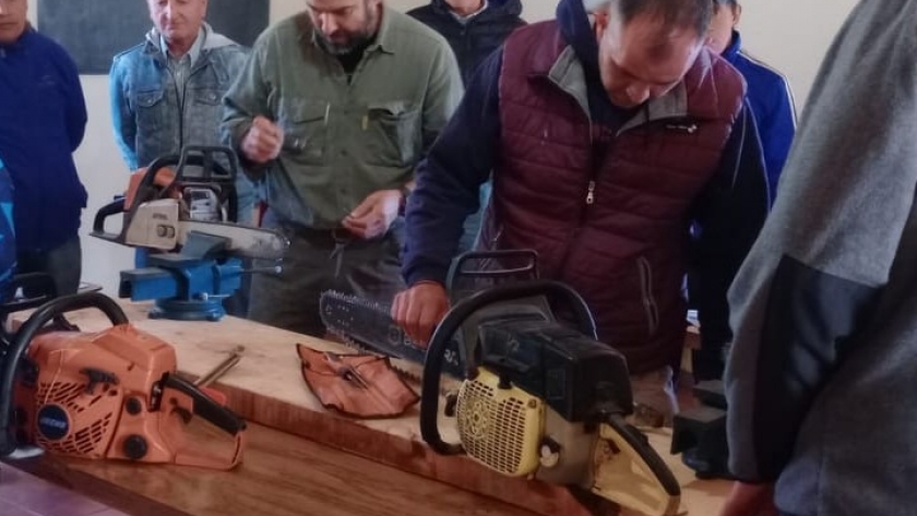 La Provincia dictó una capacitación sobre el uso de herramientas para el manejo de bosques nativos