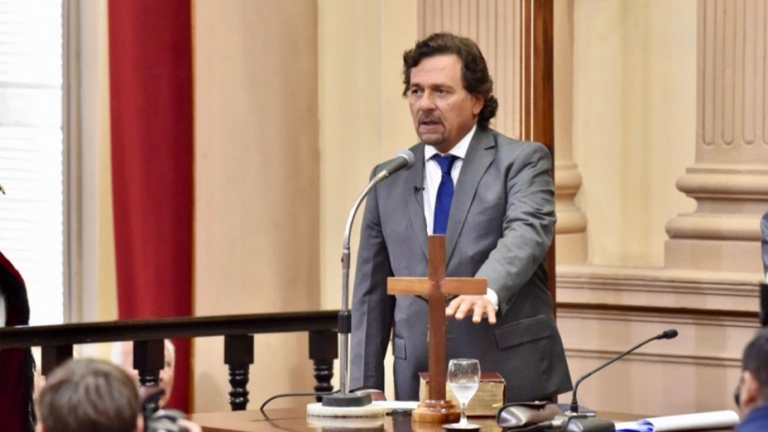 Gustavo Sáenz asumió su segundo mandato reafirmando su vocación federalista y de consenso político