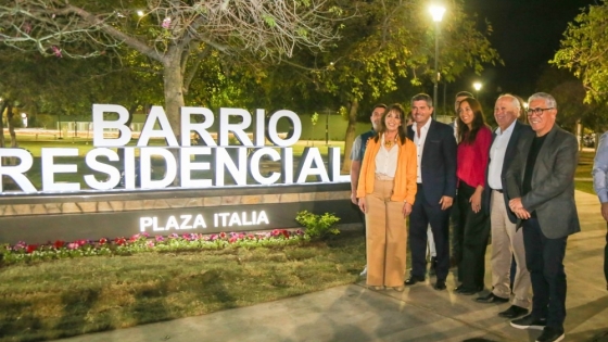 Orrego inauguró las obras de remodelación de Plaza Italia y destacó la importancia de los espacios verdes