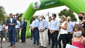 Valdés inauguró 23 cuadras de asfalto en el barrio Juan XXIII: "Esto es un acto de reparación histórica hacia los vecinos"