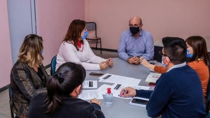 Analizan proyectos desarrollados por la UNCa en Coordinación con el Ministerio de Planificación