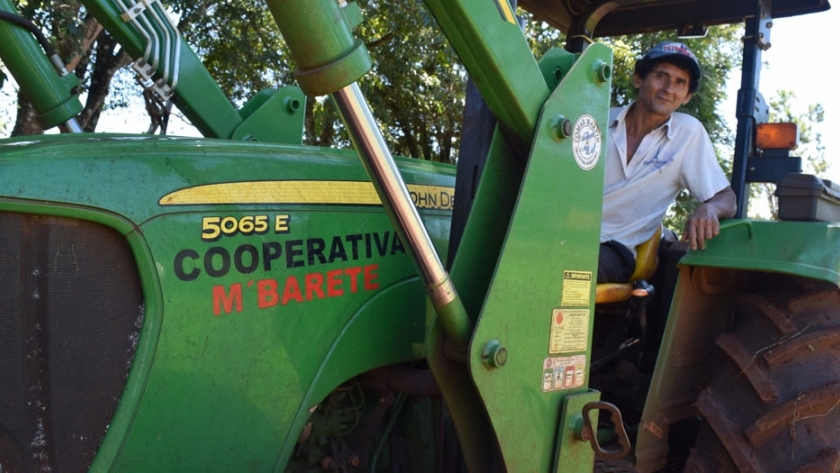 El Ministerio del Agro y el Fondo de Crédito financian a productores agrícolas