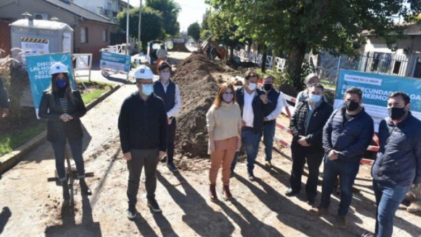 Thea recorrió obras de infraestructura en Tres de Febrero