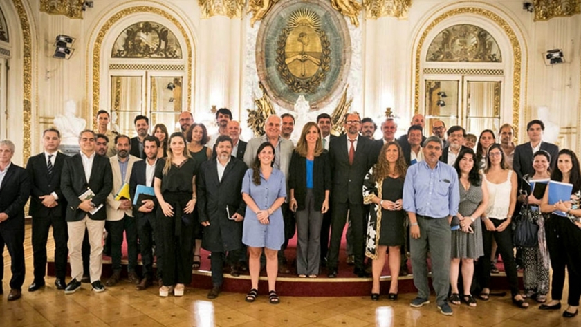 En un encuentro federal se analizaron acciones por la emergencia sociosanitaria en el norte de Salta