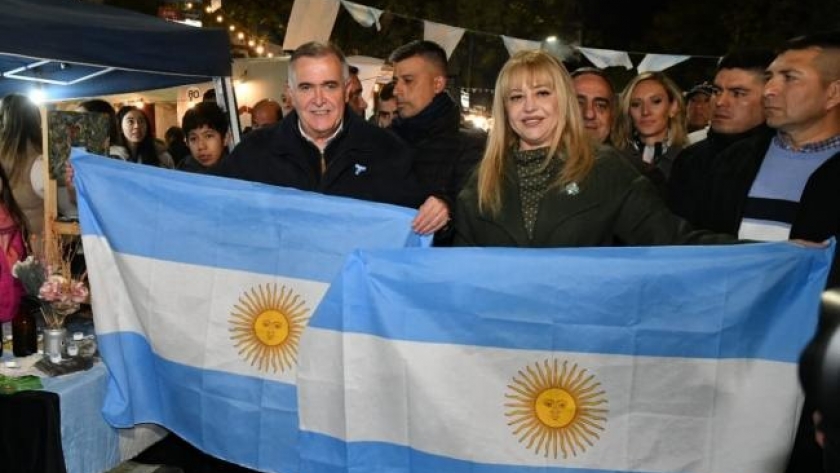 Jaldo resaltó la unidad y el federalismo en la firma del Pacto de Mayo