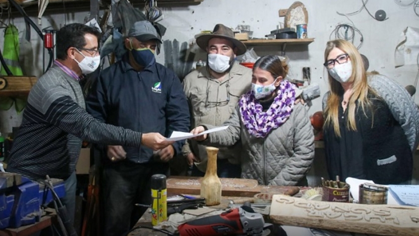 Nueva entrega de microcréditos a emprendedores tucumanos