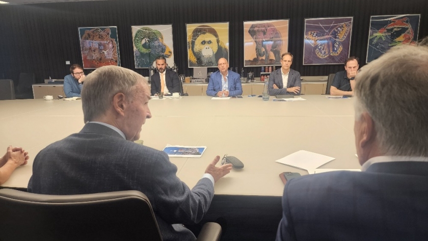 Schiaretti se reunió con ejecutivos del JP Morgan e inversores