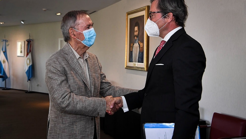 Schiaretti recibió al embajador de Alemania en Argentina