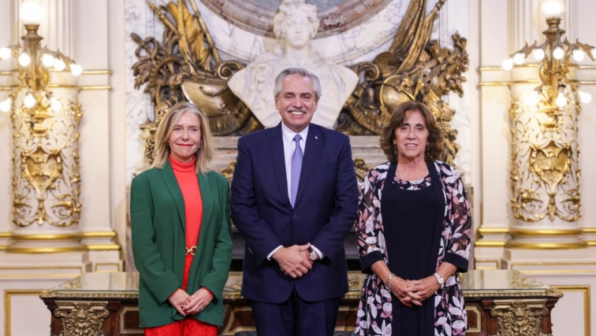 El Presidente se reunió con Celeste Saulo, Frida Armas Pfirter y Federico Ariel en Casa Rosada