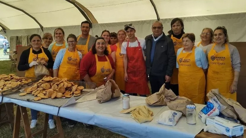 Escapadas: cómo es el pueblito escondido donde se hace la fiesta del mate y la torta frita