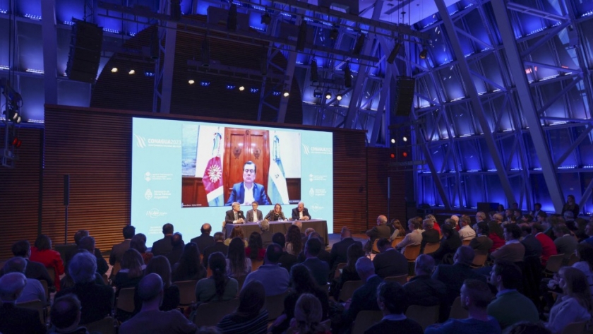 Gobernadores y Katopodis firmaron un acta de compromiso para avanzar con el Pacto Federal del Agua