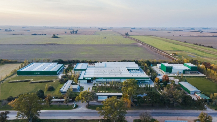 NOVA invirtió U$S15 millones para el montaje de una nueva planta de fertilizantes